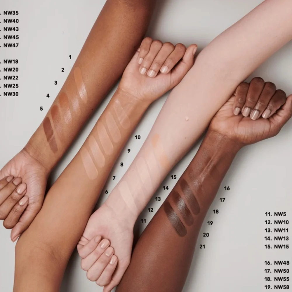 MAC Studio Radiance serum-Powered  Foundation, Color NW35,‎ New without Box